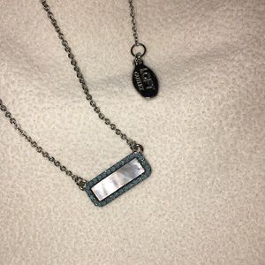 Nice Loft blue& silver rectangle pendant necklace